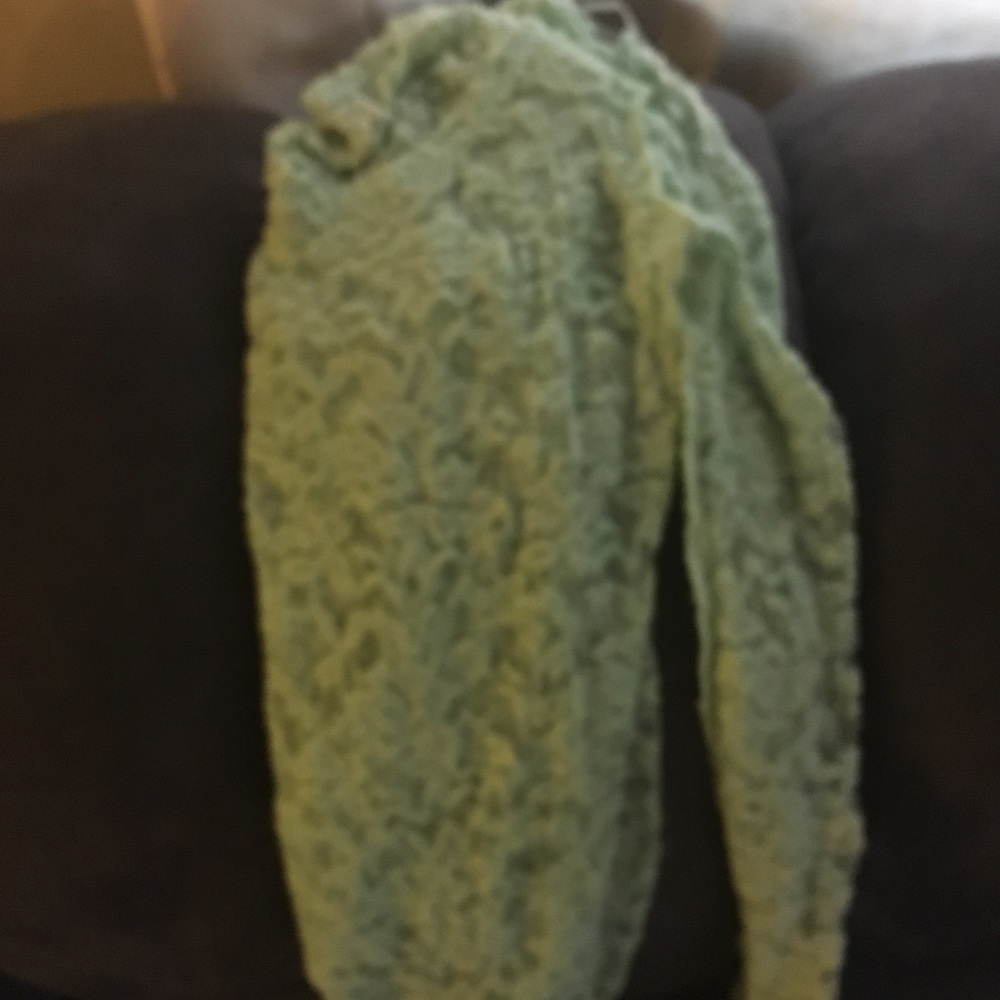 Lace /see through Rue21 top size medium mint green